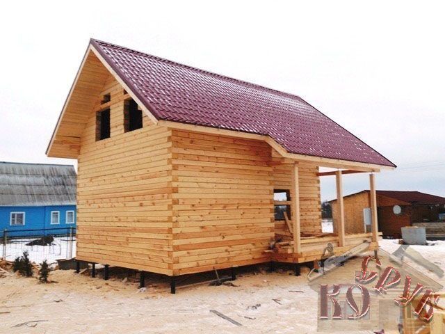 Дом из бруса 6х9 на свайном фундаменте